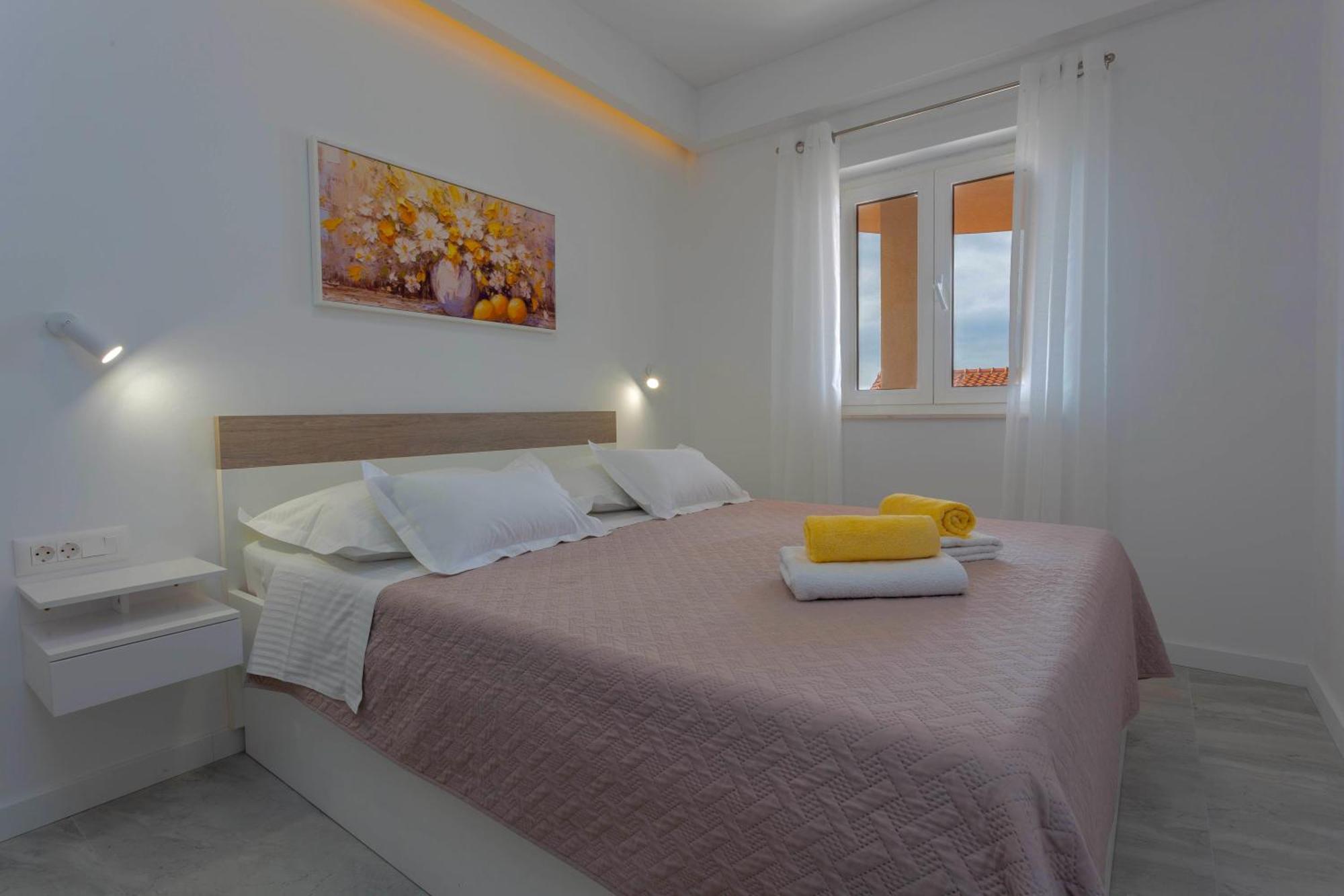Apartments Tatjana Dominis Hvar Town Extérieur photo
